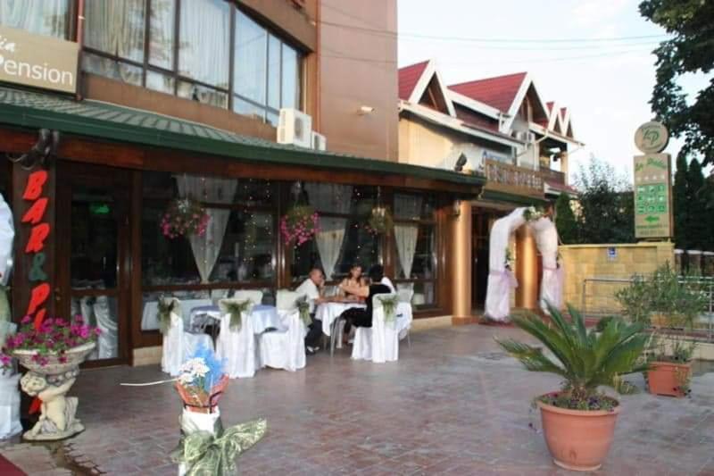 Pensiunea La Palia Iasi Ngoại thất bức ảnh